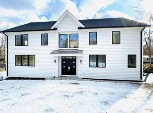 2 Foster Ct, Croton On Hudson, NY 10520