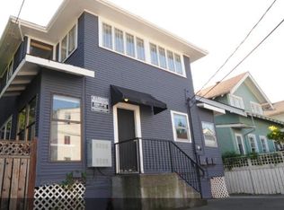 5243 16th Ave NE, Seattle, WA 98105