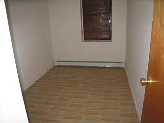 Rented by Alexiou Realty