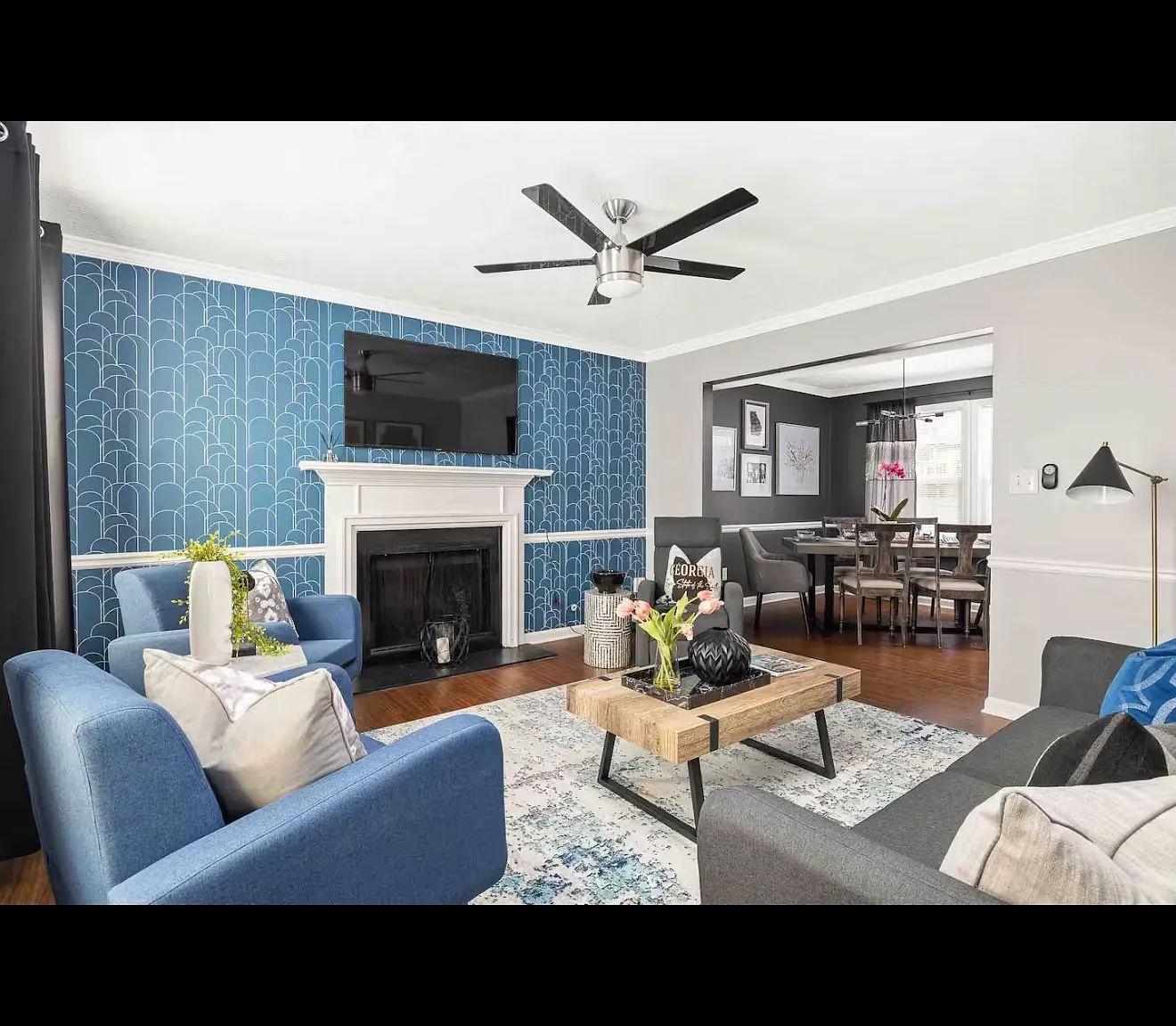 4534 Montgomery Way — Photo 2