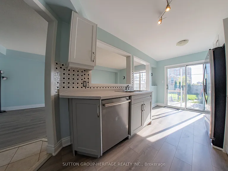 20 Oglevie Dr — Photo 13