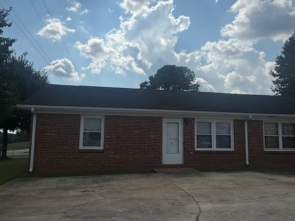 101 Blair Ln #A, Bessemer City, NC 28016