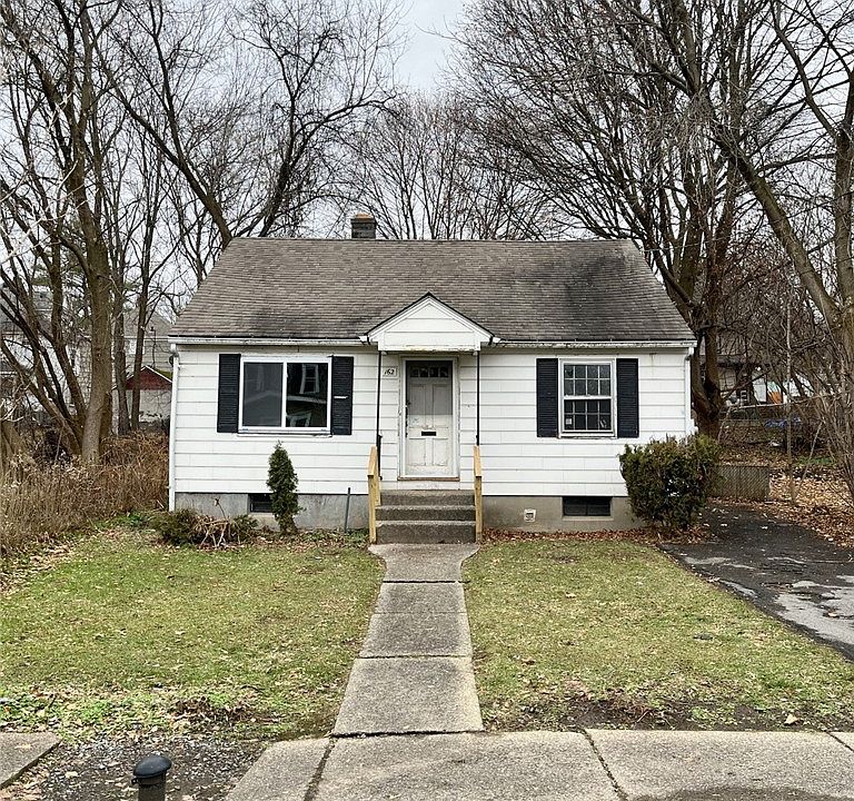 1st image of 162 Clyde Ave