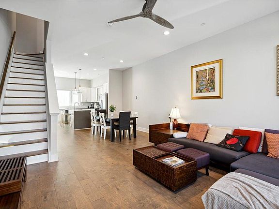 2nd image of 1541 N Mascher St #2