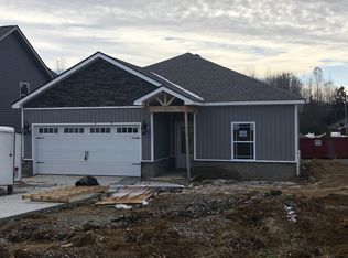 304 College St LOT 3, Burns, TN 37029