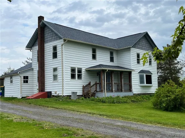 2789 N Sheldon Rd, Strykersville, NY 14145