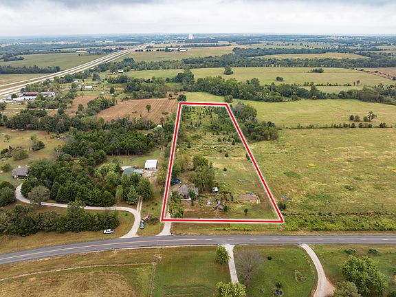 2nd image of 1015 State Road Aa