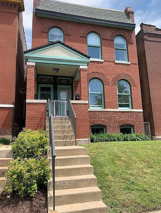 1st image of 4527 Oakland Ave