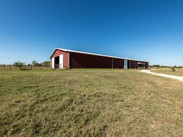 1868 County Road 3208, Hico, TX 76457