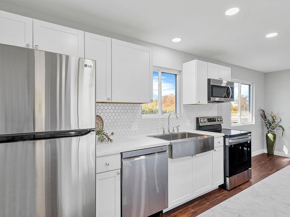 1430 Plain City Rd SE, Galloway, OH 43119 Zillow