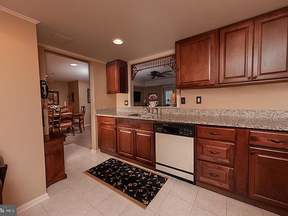 5th image of 4111 Centennial Sta #411