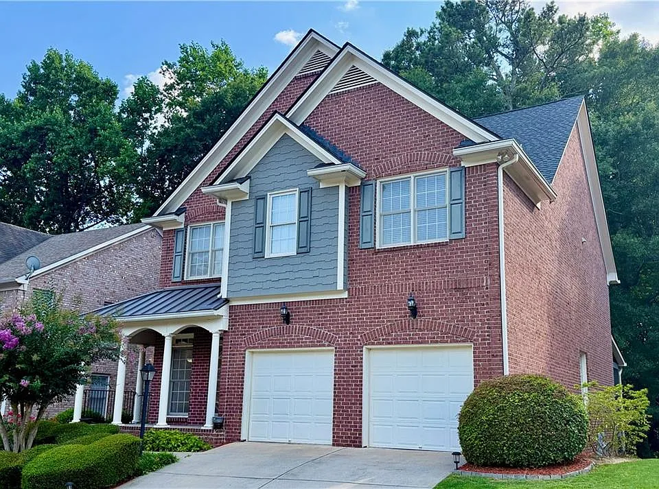 906 Wescott Ln
