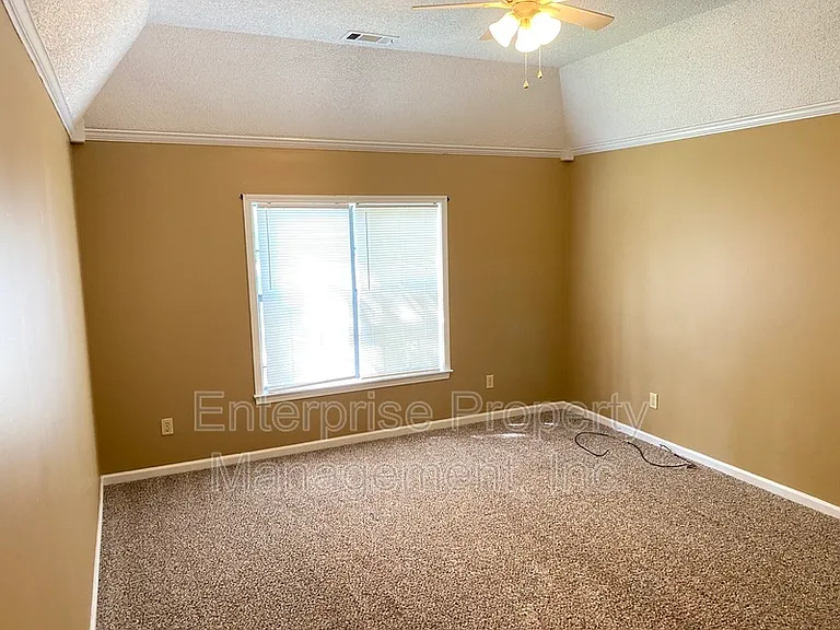 7828 Bland Ln — Photo 26