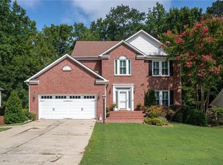 5060 Magnolia Walk, Roswell, GA 30075