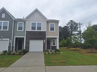 1104 Weavers Trace Dr, Zebulon, NC 27597