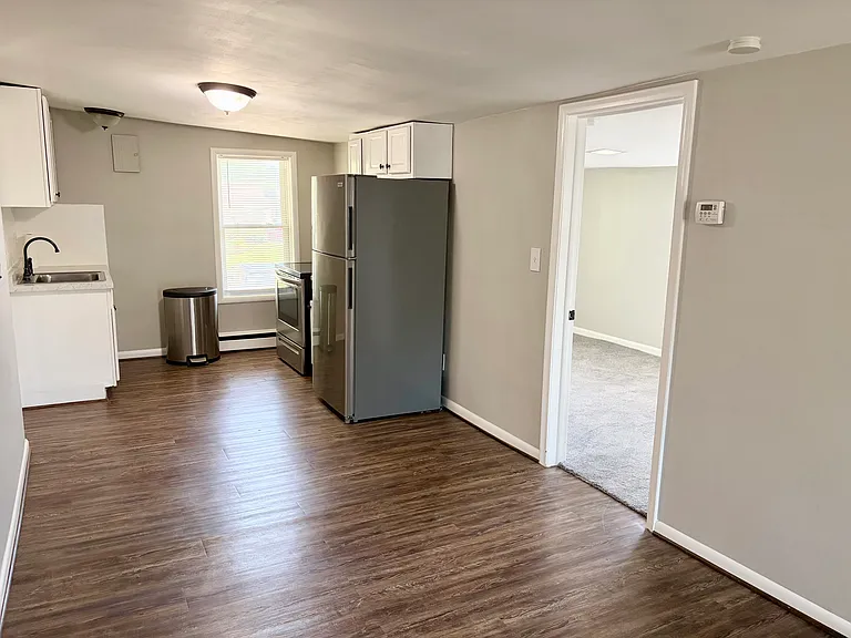 2034 John R Rd #5 — Photo 5