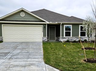 20329 W 194th St, Spring Hill, KS 66083