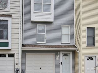 6317 Springhouse Pl, Bridgeville, PA 15017