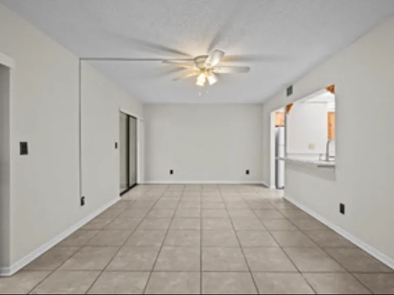 37 Tarragona Ct — Photo 5