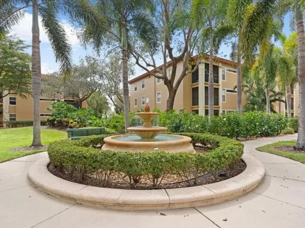 8940 Colonnades Ct E #1, Bonita Springs, FL 34135