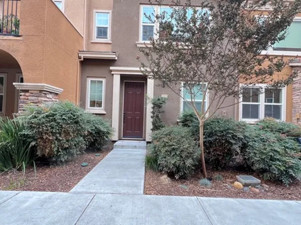 38920 Water Lily Pl, Newark, CA 94560
