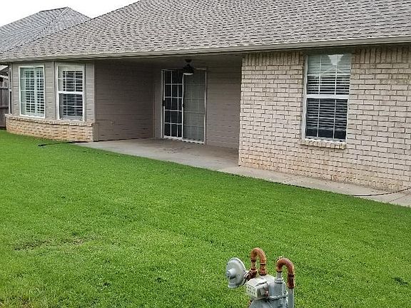 2nd image of 13233 Almond Dr