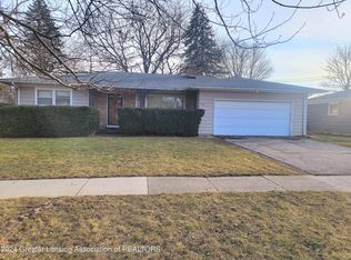 3415 W Willow St, Lansing, MI 48917