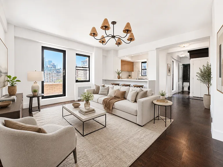 180 W Houston St #12B — Photo 3