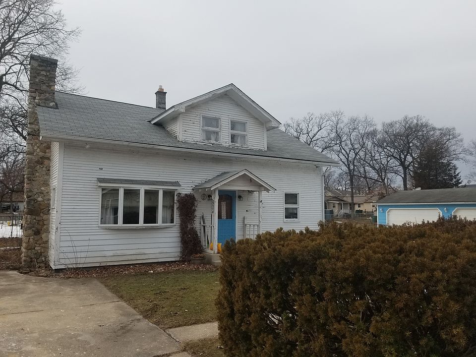 1st image of 33578 N Idlewild Dr