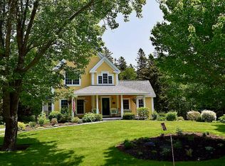 18 Anns Point Rd, Bass Harbor, ME 04653