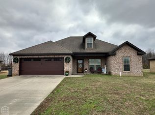 2007 S 7th St, Paragould, AR 72450