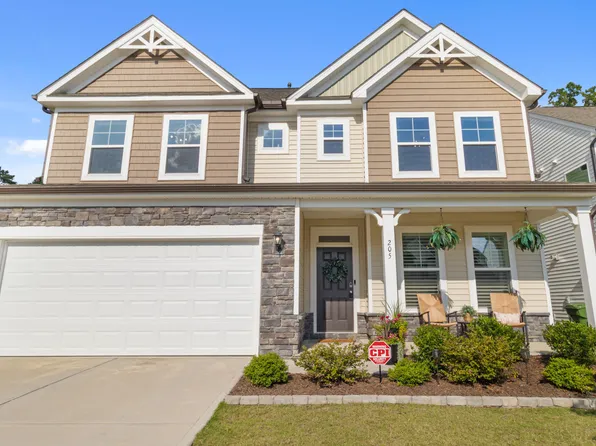 205 Ford Meadows Dr, Garner, NC 27529
