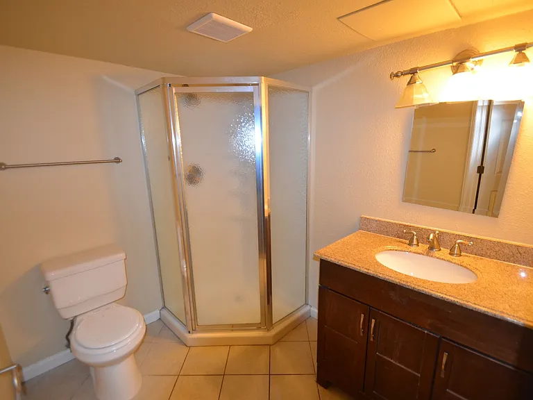 670 Winona Ct #21 — Photo 9
