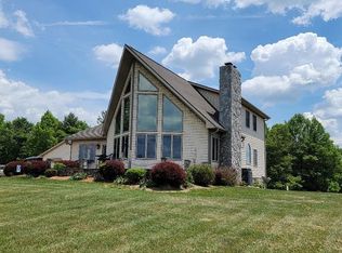 52 Sunset View Ln, Galax, VA 24333