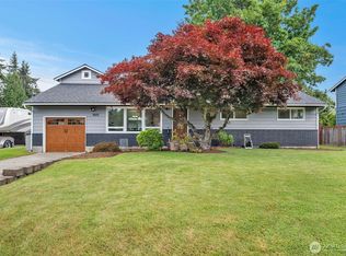 9015 218th St SW, Edmonds, WA 98026