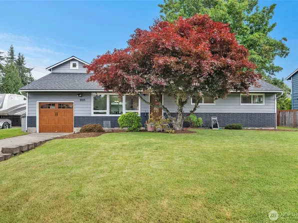 9015 218th Street SW, Edmonds, WA 98026