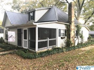 225 S Church St, Boaz, AL 35957