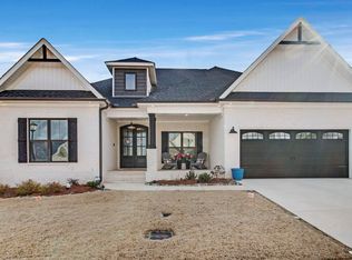 9 Thicket Grove Cir, Huntsville, AL 35803