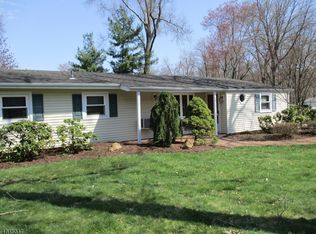 24 Roseland Ave, Warren, NJ 07059