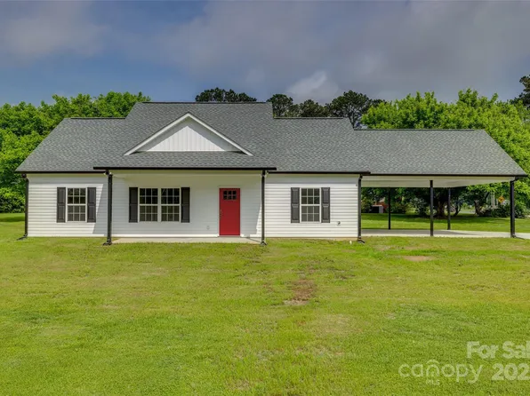 521 Tram Rd, Lancaster, SC 29720