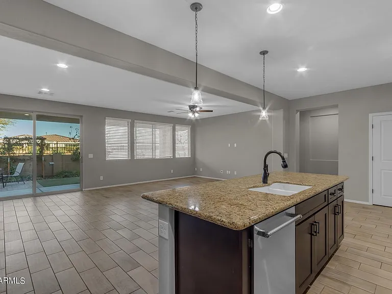 22841 S 225th Pl — Photo 10
