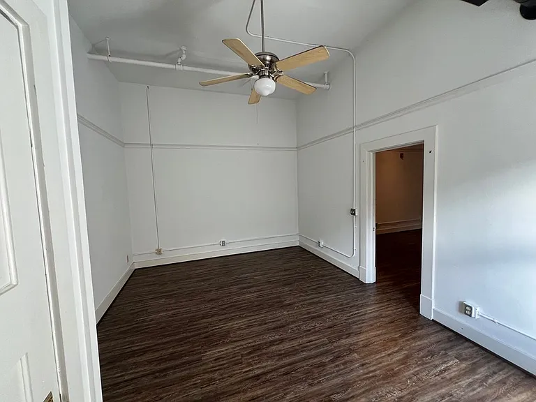 1106 Broadway #1106C — Photo 19