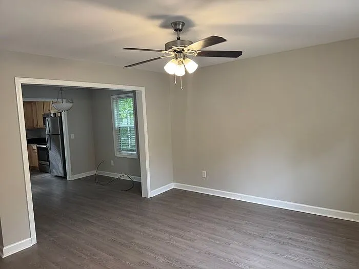 3 bed, 2.5 bath, 1260 sqft, $1,495 — Photo 2