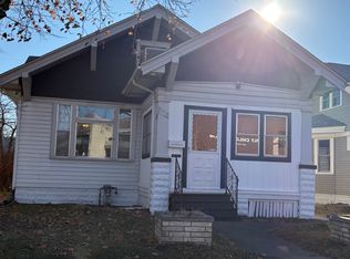 1318 Charles Ave, Saint Paul, MN 55104