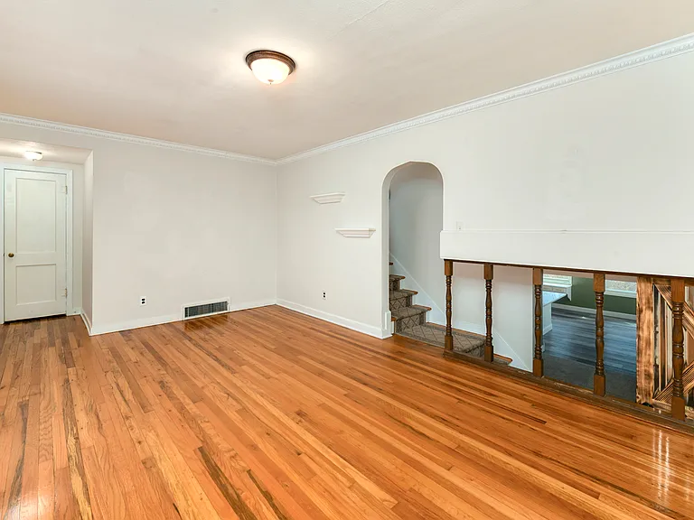6000 N Lenox Ave — Photo 8