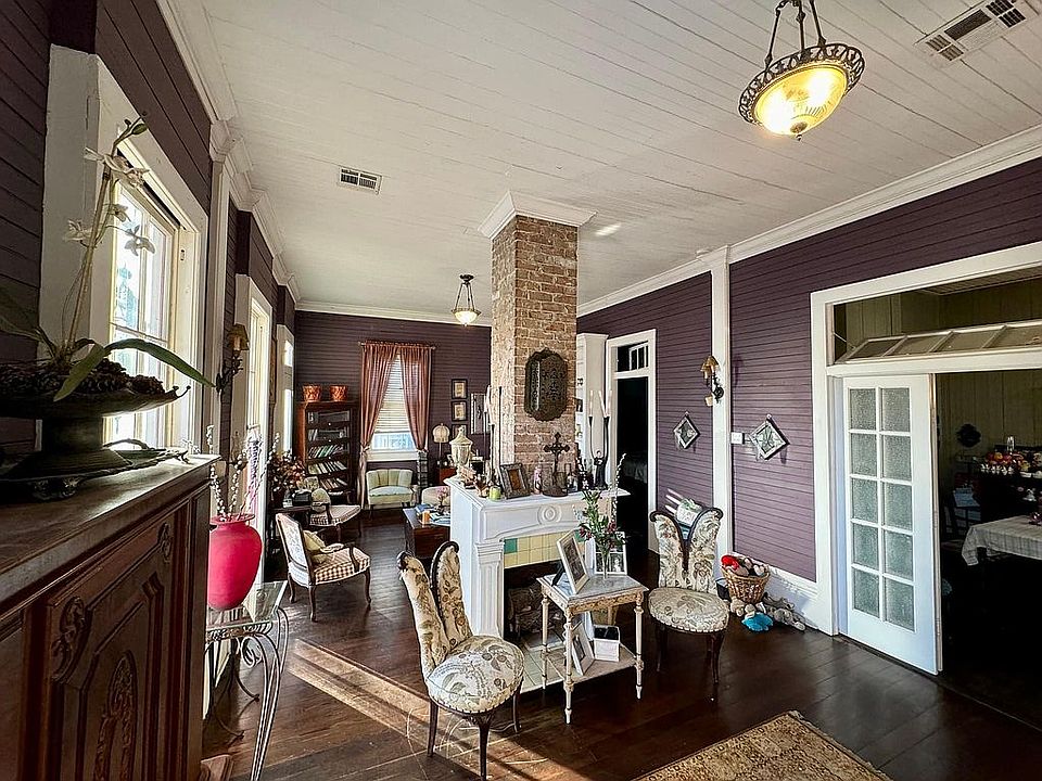 300 Lavoisier St, Gretna, LA 70053 Zillow