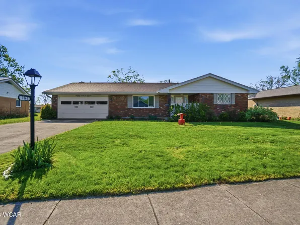 1044 Woodland Dr, Lima, OH 45805