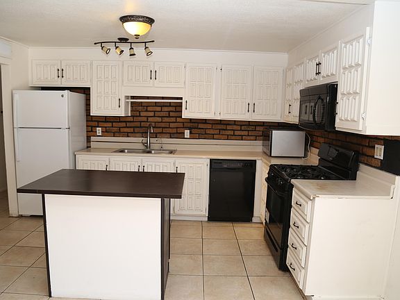 4th image of 3649 E Eugie Ave