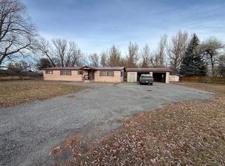 310 Adams St, Lander, WY 82520