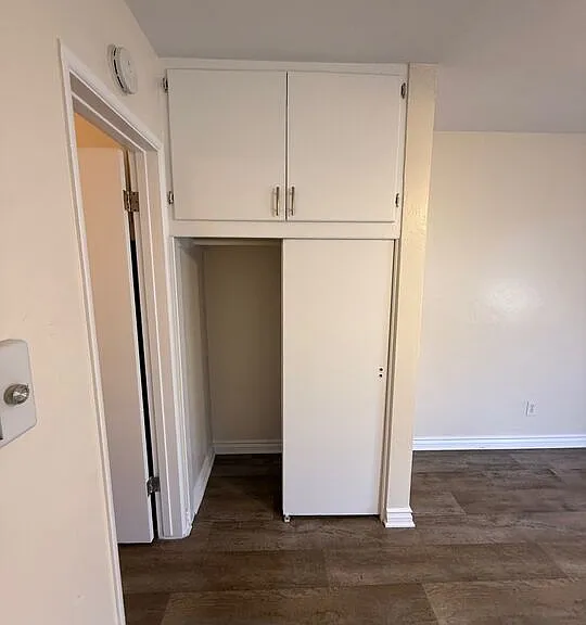 4055 Hamilton St #3 — Photo 8